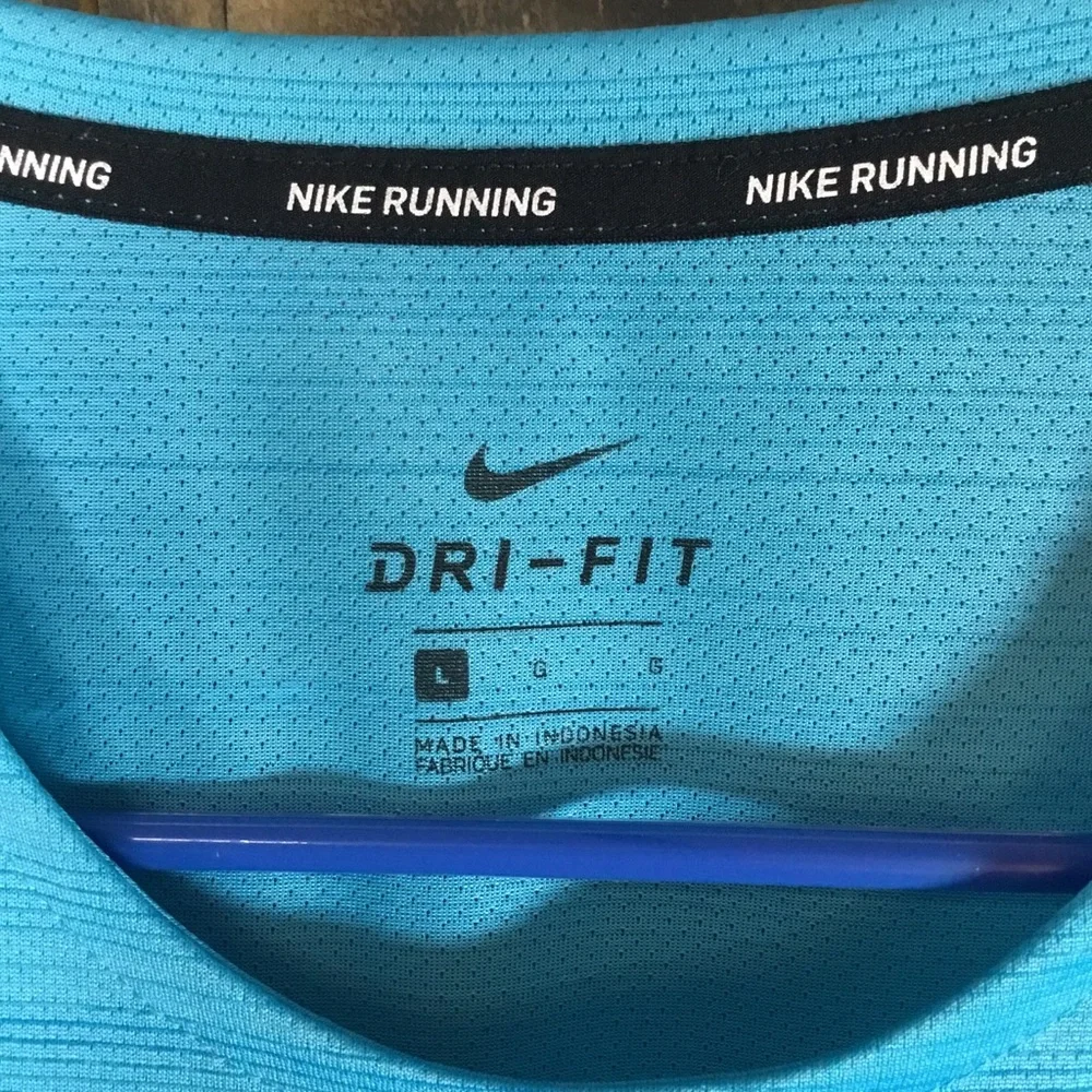 Nike Dri-Fit Running t-shirt men’s size large